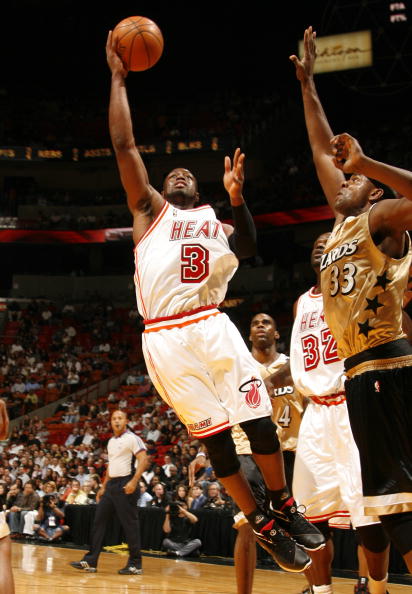 持高昂斗志 持高昂斗志