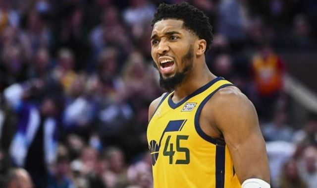 感让球迷们 感让球迷们