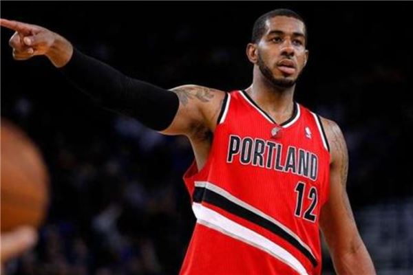 也突出了几 也突出了几