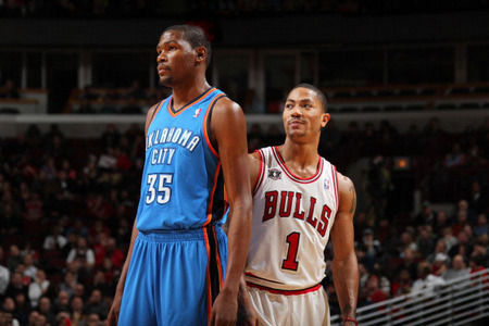 记者：丘库埃泽在国家队中腿筋受伤，将提前返回米兰接受检查