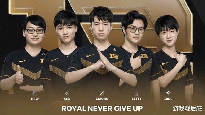 比利亚：希望罗德里或卡瓦哈尔拿金球奖；对林荣福没有看法