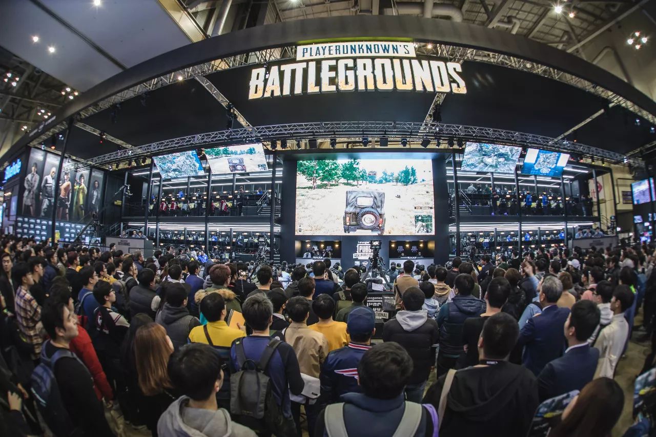 在过去三届 在过去三届