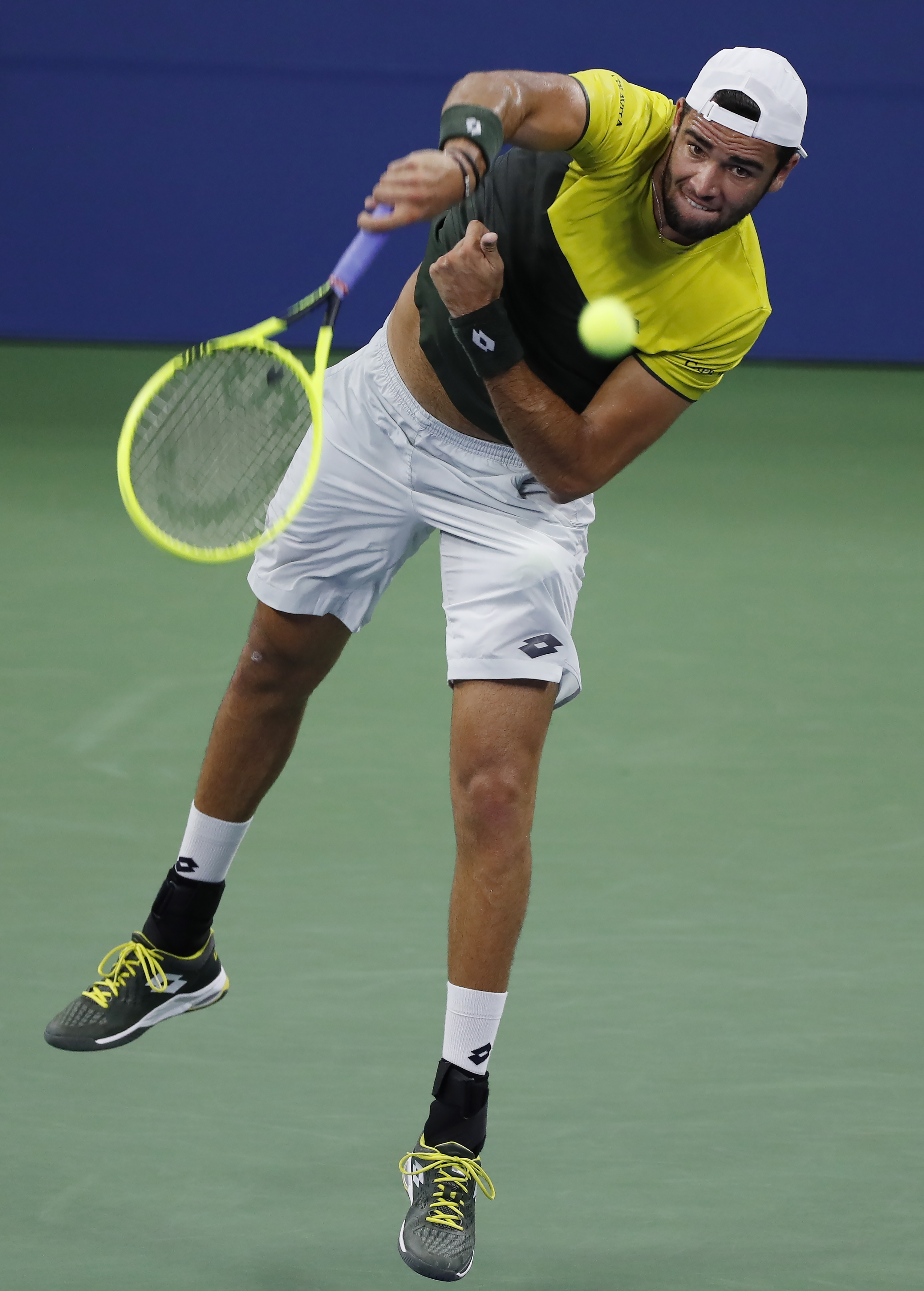 而都灵则更 而都灵则更