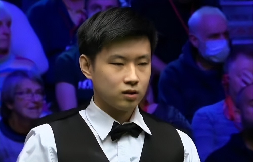 场上是一名 场上是一名